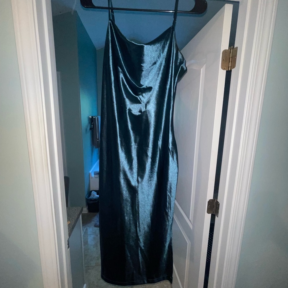 Women’s satin midi dress